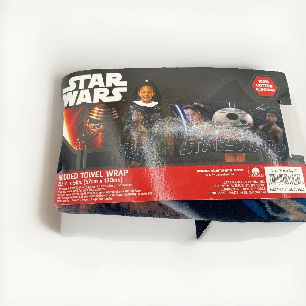 NWT Star Wars Kids Hooded Towel Wrap 22.5x51 100% Cotton Multicolor Movie Sci-fi